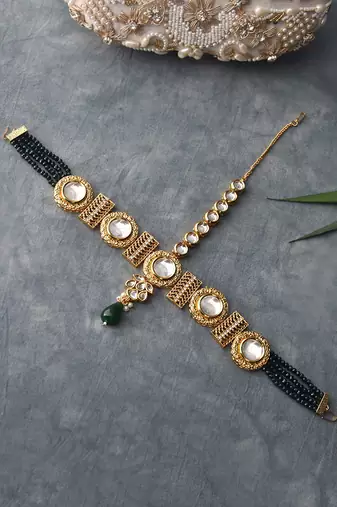 Green Gold Tone Polki Matha Patti