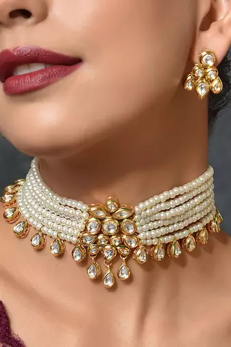 White and Gold Pearl and Stone Encrusted Choker Necklace Set
