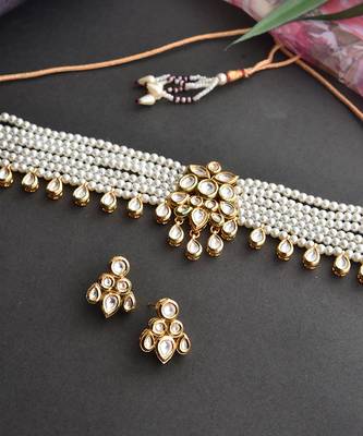 White and Gold Pearl and Stone Encrusted Choker Necklace Set 5