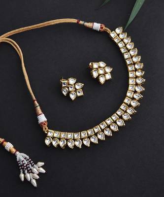 Gold Tone Kundan Necklace Set 4