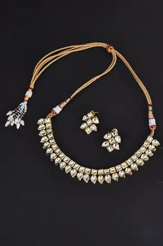 Gold Tone Kundan Necklace Set