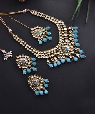 Blue Gold Tone Kundan Bridal Necklace Set With Maang Tikka 5