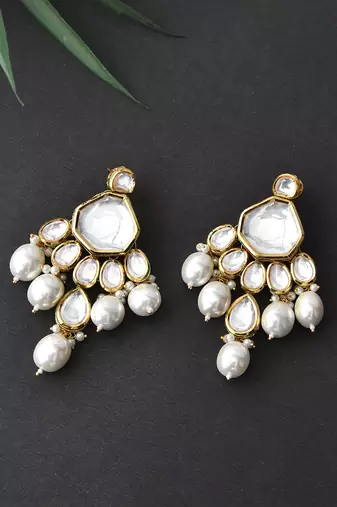 Gold Tone Kundan Pearl Earrings
