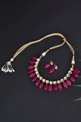 Maroon Gold Tone Kundan Necklace Set
