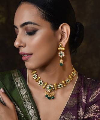 Green Gold Tone Necklace Set 2