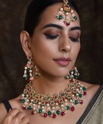 Red Green Gold Tone Kundan Necklace Set 2