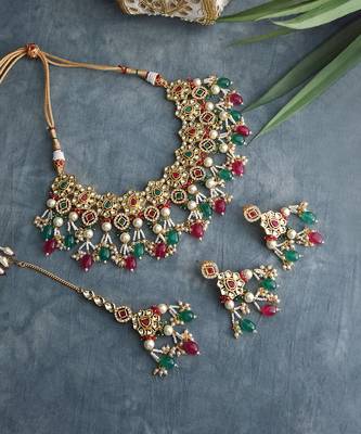 Red Green Gold Tone Kundan Necklace Set 5