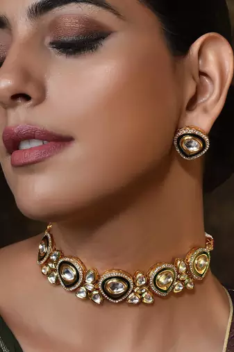 Green Gold Tone Kundan Choker Necklace Set