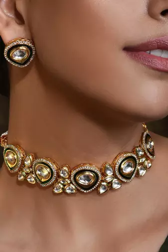 Green Gold Tone Kundan Choker Necklace Set