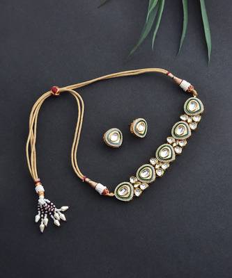 Green Gold Tone Kundan Choker Necklace Set 4
