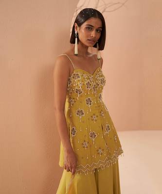 Blaze Pearl Sharara Set 4