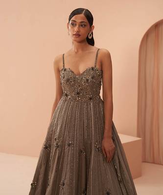 Moonbeam Gown 3