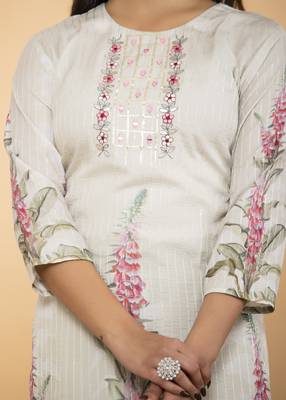 Green embroidered cotton silk salwar 4
