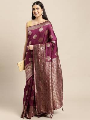 Red Woven Silk Blend Saree With Blouse 1