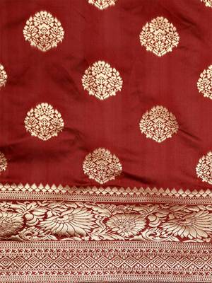 Maroon Woven Silk Blend Saree With Blouse 3