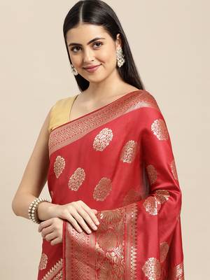 Red Woven Silk Blend Saree With Blouse 1