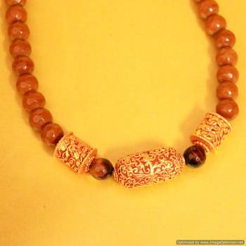 Brown Onyx Traditional Pattern Necklace 2