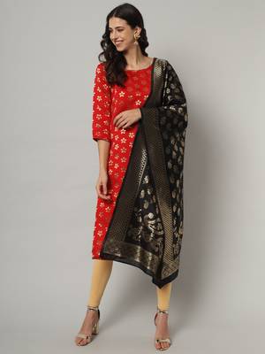 Red jacquard cotton silk Kurta Pant With Dupatta 1
