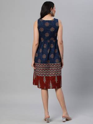 Blue printed cotton maxi-dresses 2