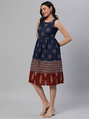 Blue printed cotton maxi-dresses 4