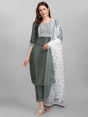 Light-jade embroidered cotton silk Kurta Pant With Dupatta 1