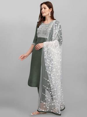 Light-jade embroidered cotton silk Kurta Pant With Dupatta 2