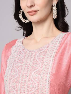 Peach embroidered cotton silk Kurta Pant With Dupatta 2