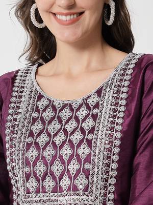 Purple embroidered cotton silk Kurta Pant With Dupatta 2