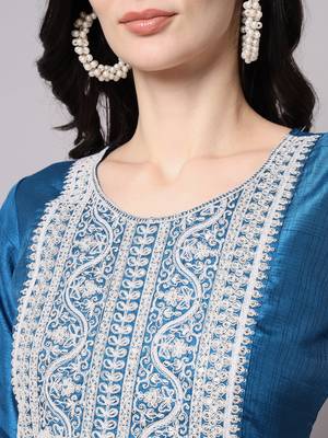 Teal embroidered cotton silk Kurta Pant With Dupatta 2
