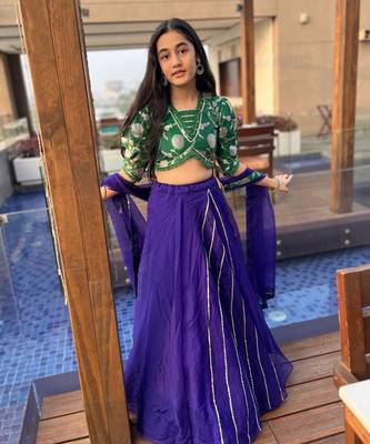 Floral Brocade Embroidered Green Top And  Lehenga With Matching Dupatta 2