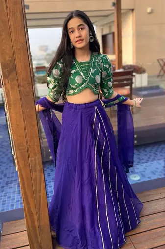 Floral Brocade Embroidered Green Top And  Lehenga With Matching Dupatta