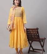 Yellow embroidered chanderi Kurta Pant With Dupatta