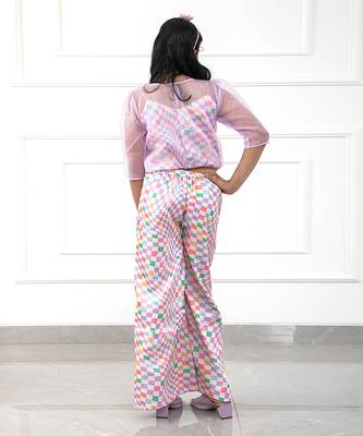 Stylish Scalaped Organza Top With Multicolour Pants 3