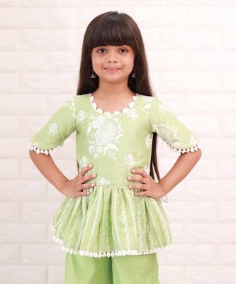 Green Thread Embroidered And Lace Work Kurti With Palazzo 2