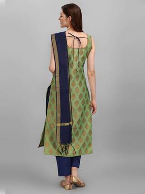 Light-green jacquard cotton silk Kurta Pant With Dupatta 2