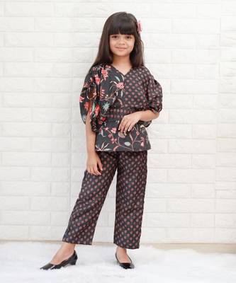 Peplum Style Floral Printed Black Top With Pant 4