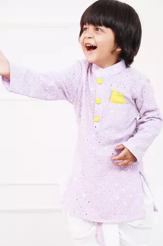 Contrasting Pocket Square Lavender Kurta And White Dhoti