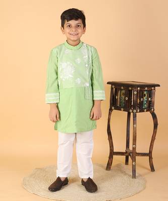 Green Kurta With Floral Thread Embroidered Asymmetric Attached Jacket And Pyjama 1