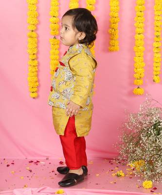Yellow Kurta With Off White Floral Jacket And Pyjama 3