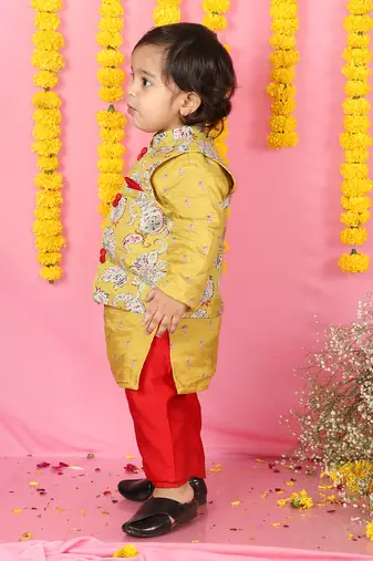 Yellow Kurta With Off White Floral Jacket And Pyjama