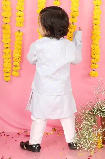Tiny Floral Thread Work Jacket With Kurta And Pyjama