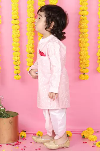 Floral Thread Embroidered Pink Kurta With Dhoti