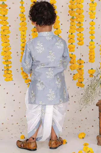 Zari Thread Embroidered Grey Kurta With Dhoti