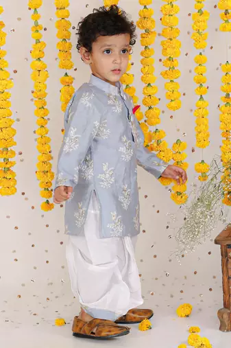 Zari Thread Embroidered Grey Kurta With Dhoti