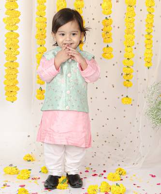 Sequin Work Jacket With Pink Kurta And Pyjama 5