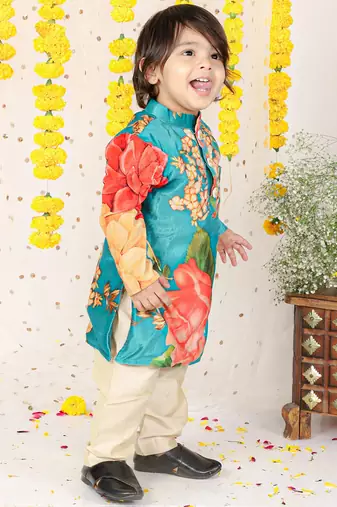Velvet Floral Printed Kurta With Pyjama