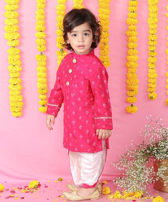 Pink Floral Thread And Sequin Work Kurta And Dhoti 5