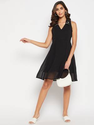Black embroidered polyester long-dresses 3