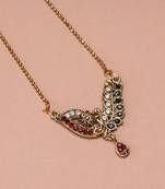 Golden chain with pendant