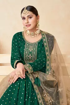 Green embroidered taffeta salwar
